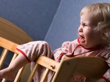 Изображение Как уложить ребенка спать вовремя? на Schoolofcare.ru!
