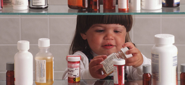 Домашняя аптечка - что должно быть в домашней аптечке для детей? Список  лекарств для детей в домашней аптечке